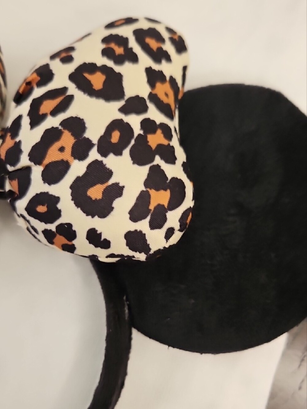 Minnie Mouse Eears Velvety with a Leopard Bow Headband - NWOT - Picture 6 of 10